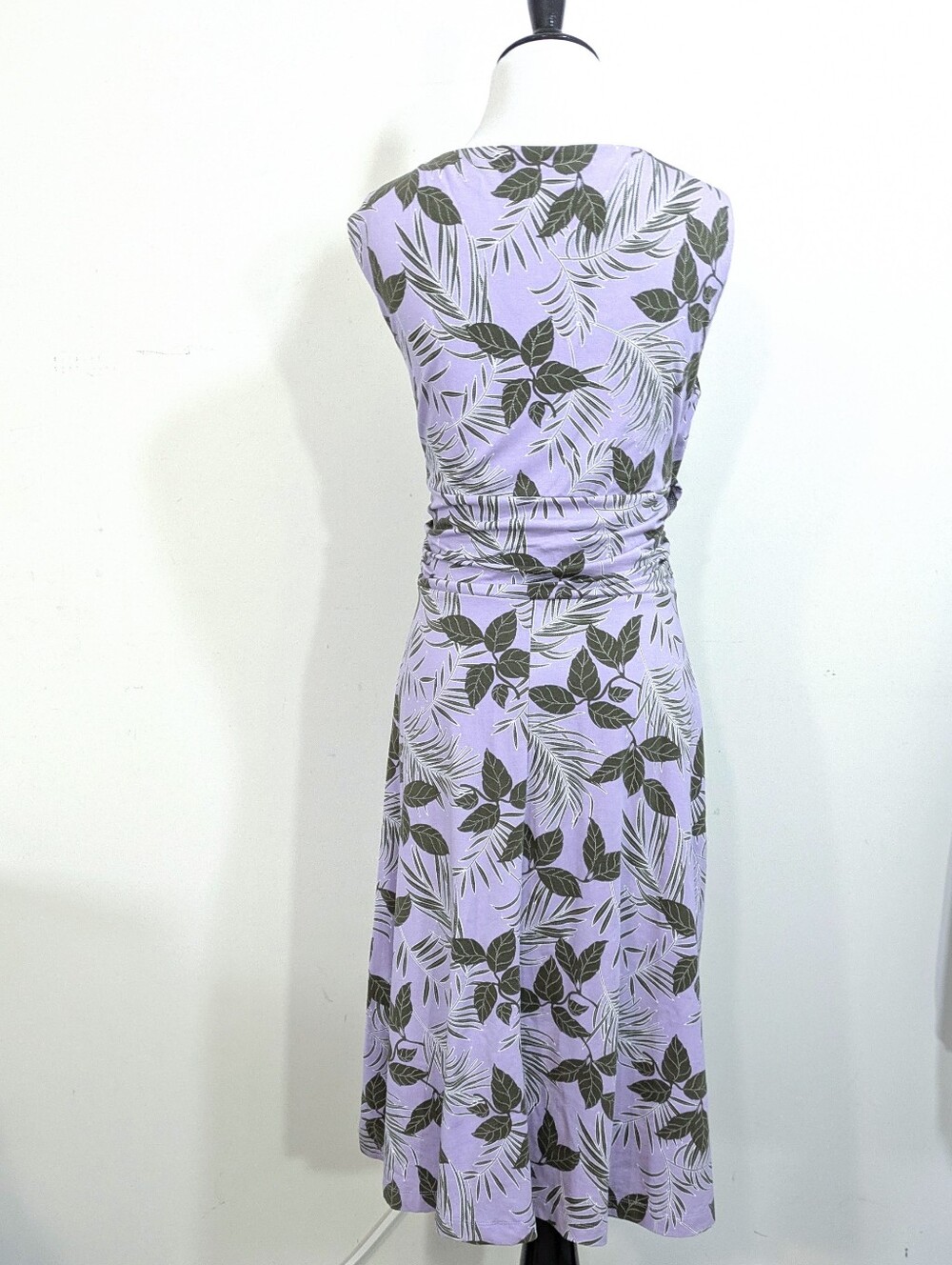 Lands' End Purple & Green Leaf Print Faux Wrap Dress - Size Medium Tall 10-12 - Picture 3 of 5